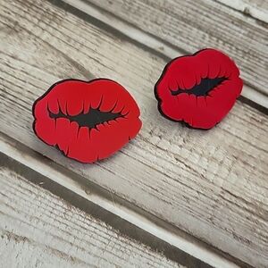 Unbranded Red lips💋💋 earrings NWOT